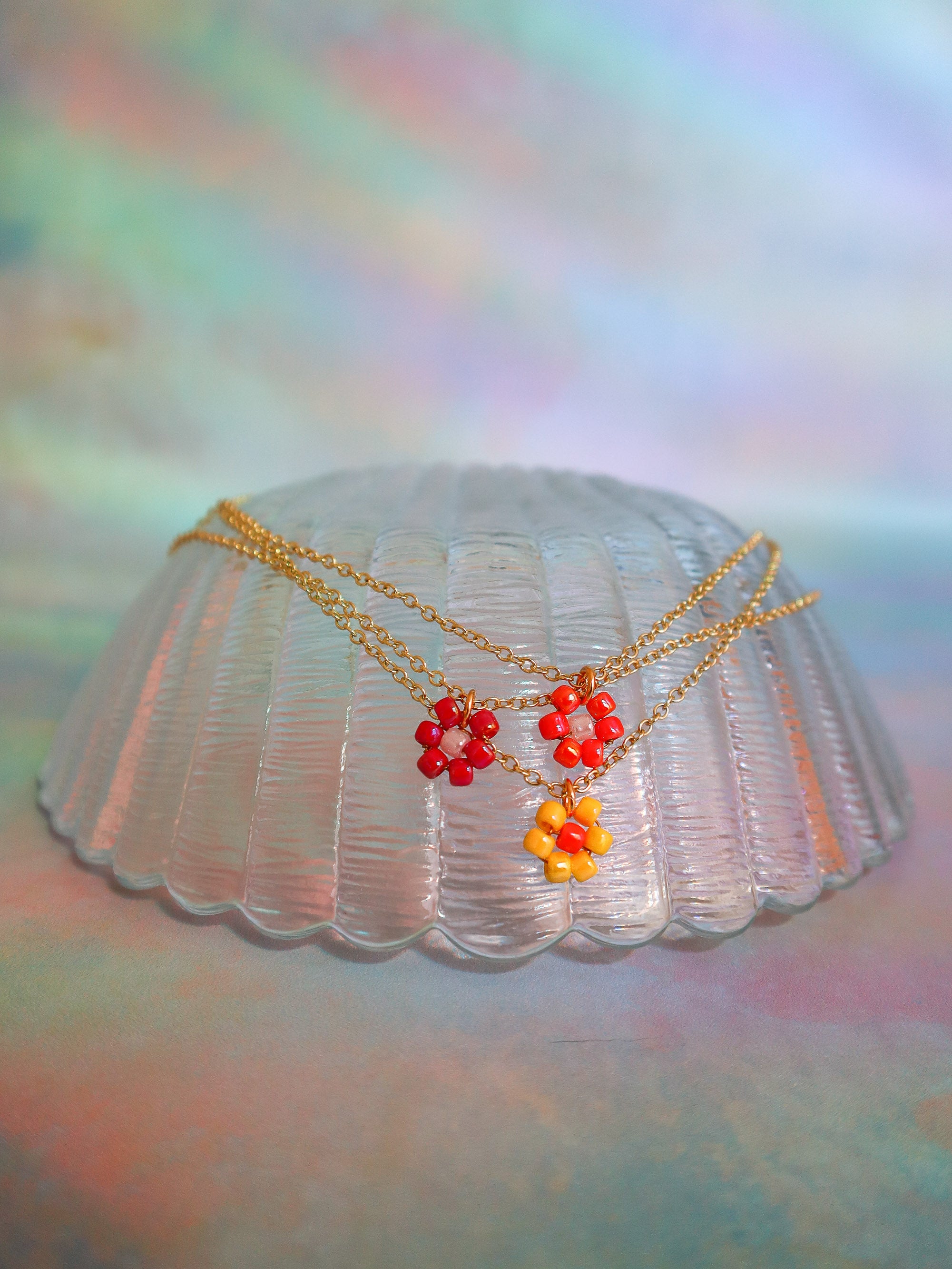 Delicate Flower Necklace - SHOP MRANZ